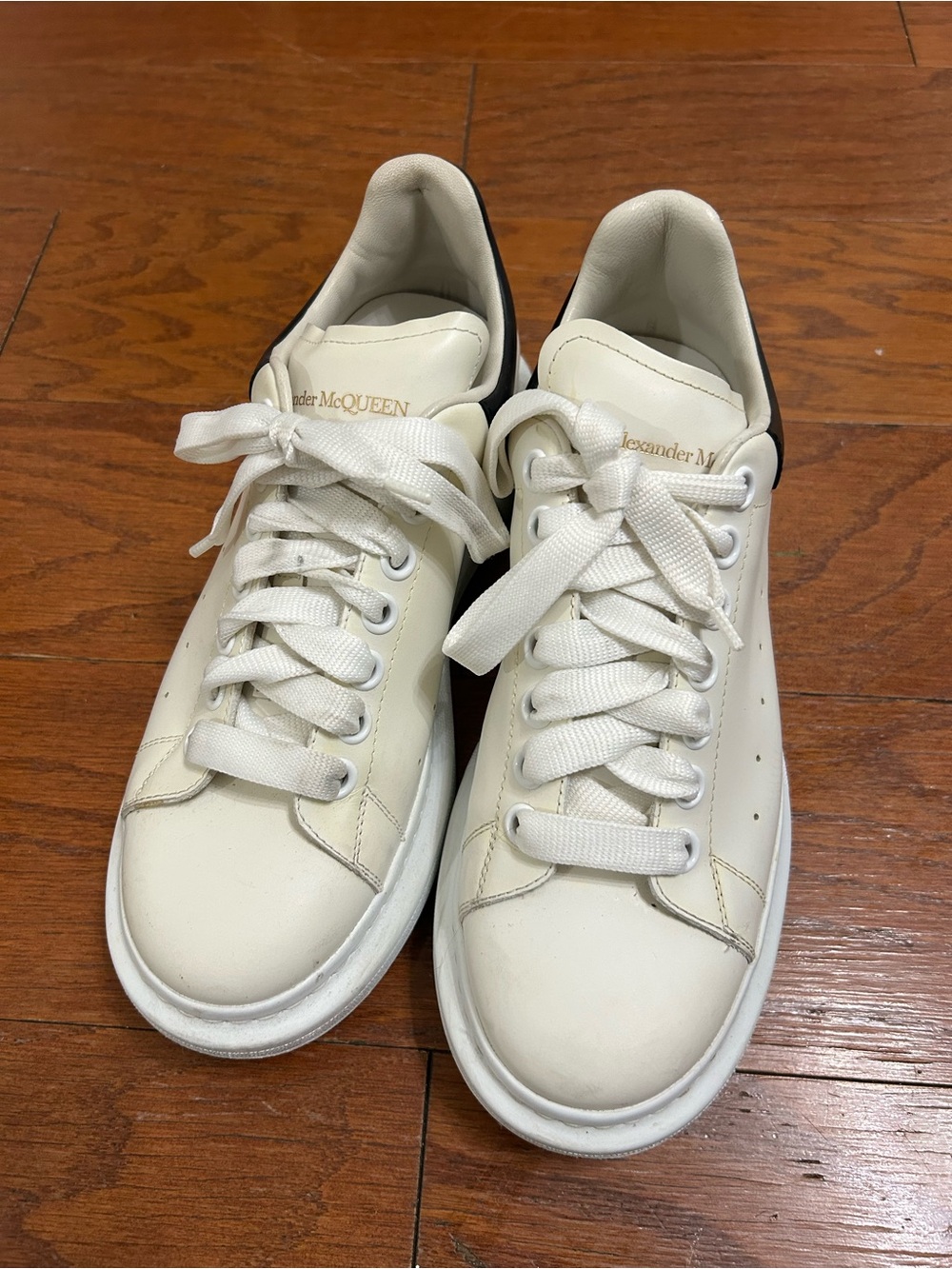 Alexander McQueen Cream Leather Platform Sneakers with Black Heel Tab